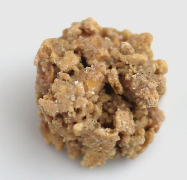 140128-makeapuut-crunch-saltcaramel.jpg マキャプート クランチチョコレート ほんのり塩キャラメル