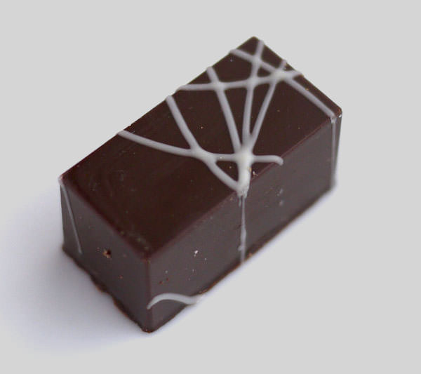 140128-peck-chocolatini-valentinechocolate3.jpg ペック チョコラティーニのピスタチオ 商品画像