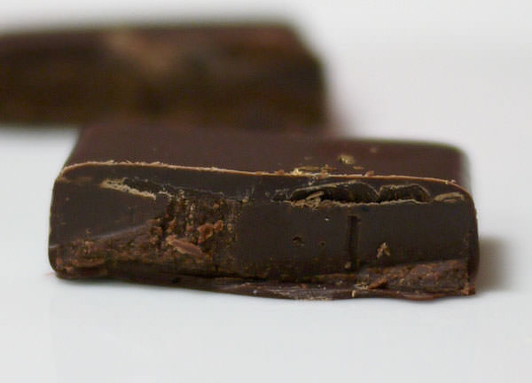 140403-hirsinger-chocolate-palet-or-83-2.jpg パレ・オール 83% 断面図