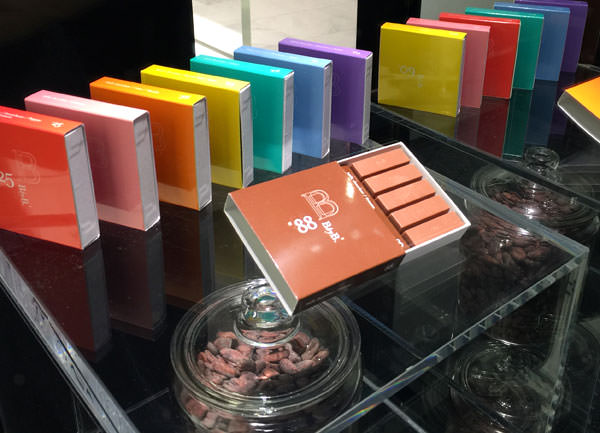 BbyB チョコレート 銀座 店頭ディスプレイ2